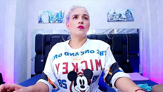  carolina fox online show from March 18, 3:02 am