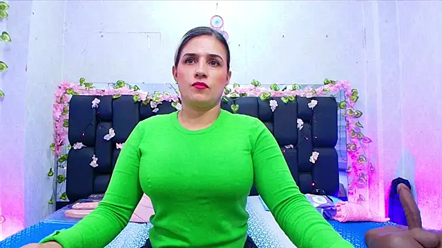  carolina fox online show from September 13, 3:06 am