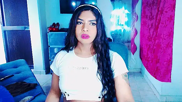 violet bigcock774 online show from April 15, 5:50 pm