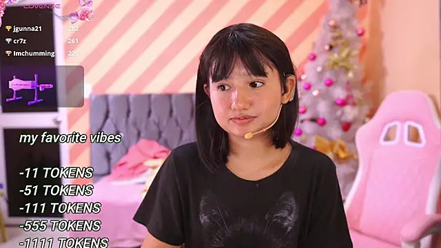 Snapshot of Pinkie_Princes chatting on December 20, 5:14 am Pinkie Princes online show from December 20, 5:14 am