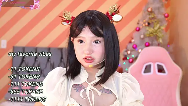 Snapshot of Pinkie_Princes chatting on December 9, 10:20 pm Pinkie Princes online show from December 9, 10:20 pm