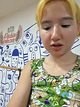 Pinkie Princes online show from December 16, 12:48 am