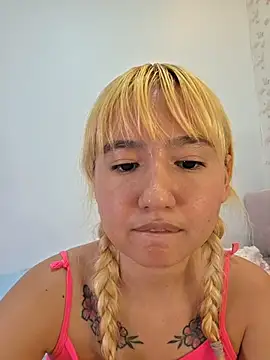 Pinkie Princes online show from December 19, 8:44 pm