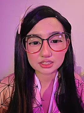 Pinkie Princes online show from February 27, 12:55 am