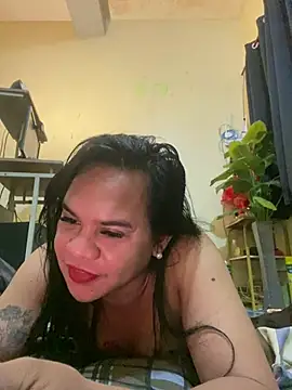 Snapshot of sweetyula chatting on June 21, 10:59 pm sweetyula online show from June 21, 10:59 pm