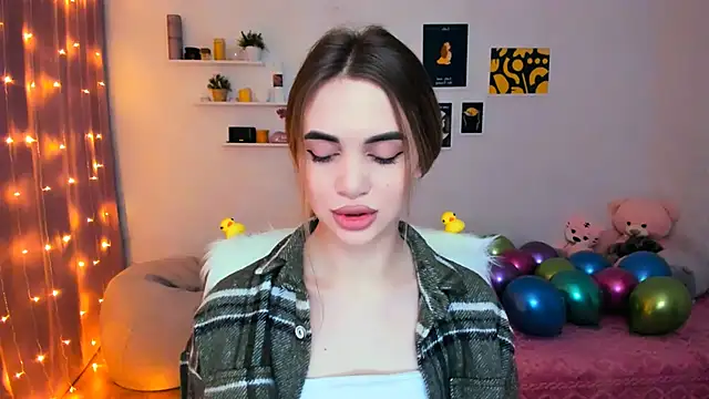 aPieceOfJoy online show from February 14, 2:07 am