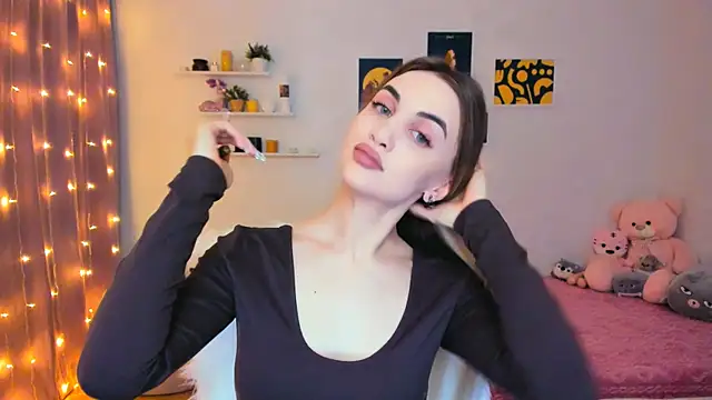 aPieceOfJoy online show from December 26, 9:26 pm