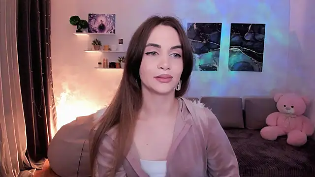 aPieceOfJoy online show from November 1, 2:18 am