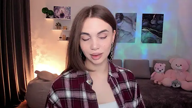 aPieceOfJoy online show from April 16, 4:46 am