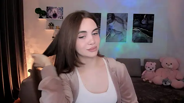 aPieceOfJoy online show from April 15, 9:59 am