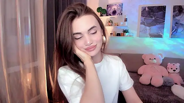 aPieceOfJoy online show from March 4, 3:25 am