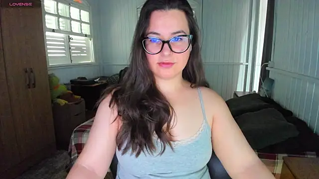 Snapshot of anna_love_hot chatting on September 30, 3:07 pm anna love hot online show from September 30, 3:07 pm