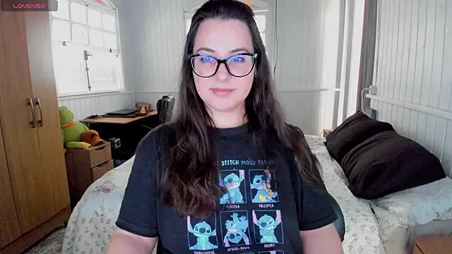 Snapshot of anna_love_hot chatting on September 10, 6:07 pm anna love hot online show from September 10, 6:07 pm