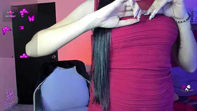 Snapshot of candymills1 chatting on November 5, 2:31 pm candymills1 online show from November 5, 2:31 pm