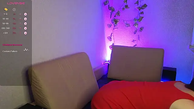 ParadisePleasure  online show from March 9, 1:53 am