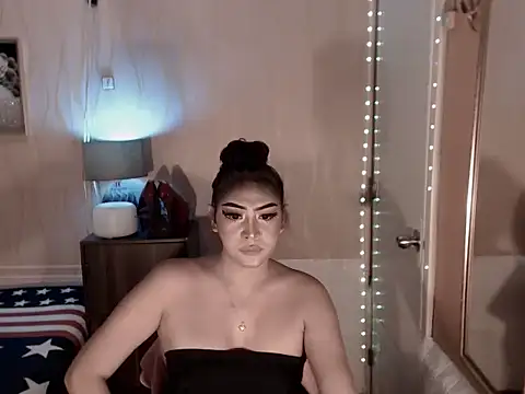 Snapshot of Biancafoxie chatting on October 26, 9:20 am Biancafoxie online show from October 26, 9:20 am