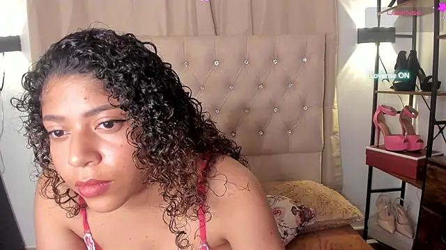 LilyBrunette online show from February 12, 11:59 pm