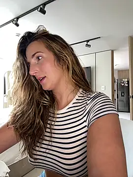 Thescorpionfr online show from February 17, 4:15 pm