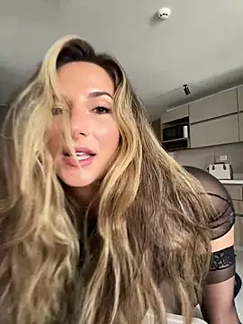 Thescorpionfr online show from March 13, 4:34 pm