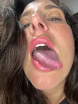 Thescorpionfr online show from February 27, 10:20 pm