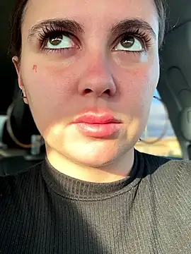 Samantha official online show from December 18, 8:30 am