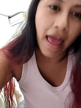 Karlagonzales  online show from June 30, 6:52 pm