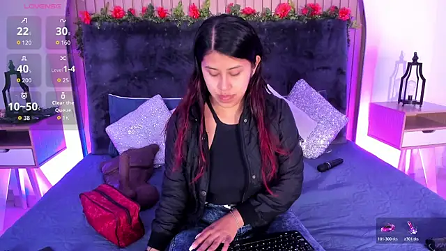 Karlagonzales  online show from November 6, 9:46 am