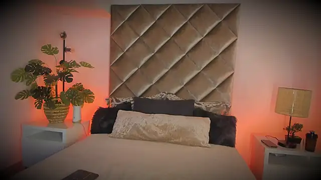 malaia hills online show from February 14, 6:41 pm