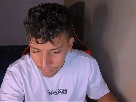 dilan js online show from December 2, 10:55 pm