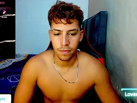 dilan js online show from April 3, 9:10 pm