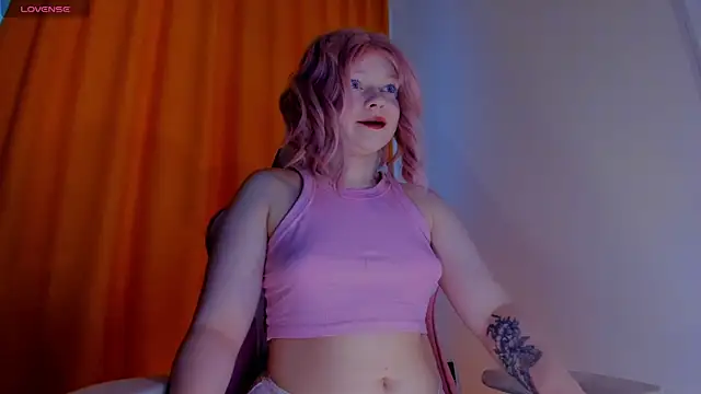 SueNiceeeee online show from March 4, 1:08 pm