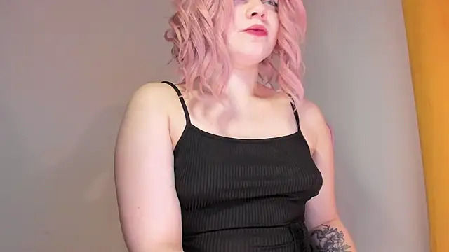 SueNiceeeee online show from November 6, 10:14 pm