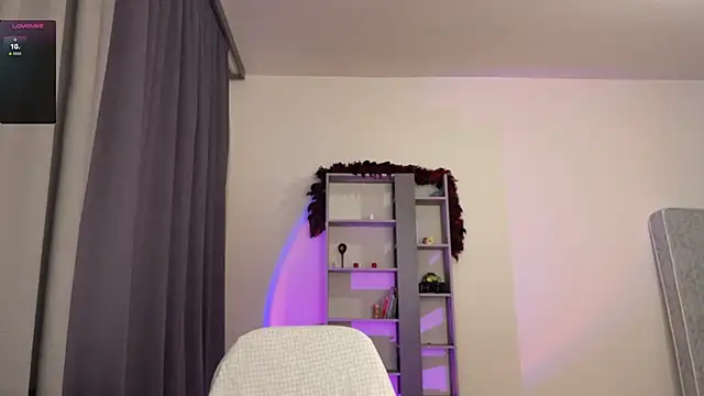 Snapshot of Herman_Elfi chatting on November 6, 10:03 pm Herman Elfi online show from November 6, 10:03 pm