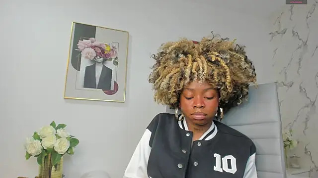 nohetanhai01   online show from February 19, 3:05 pm