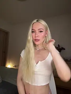 xDinnax online show from November 22, 3:38 am