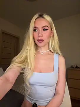 xDinnax online show from October 29, 3:33 pm