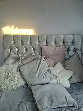 xxkhaleesixx online show from November 23, 11:20 am