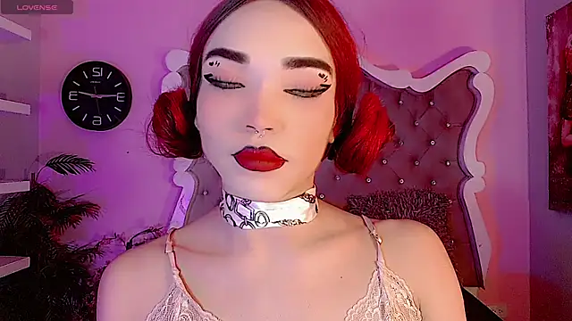 LeyXandrabraz online show from February 8, 8:06 pm