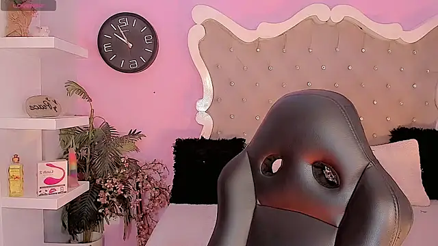 LeyXandrabraz online show from September 20, 8:14 pm
