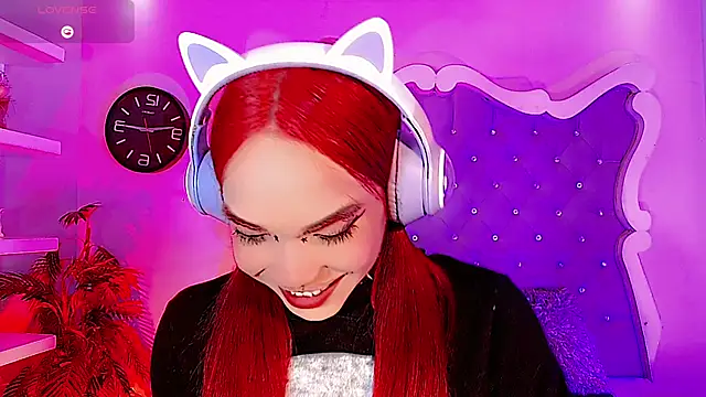 LeyXandrabraz online show from March 1, 8:42 pm