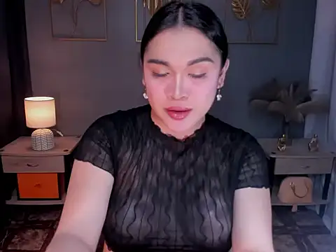 MaxeneCullens online show from October 29, 4:22 am