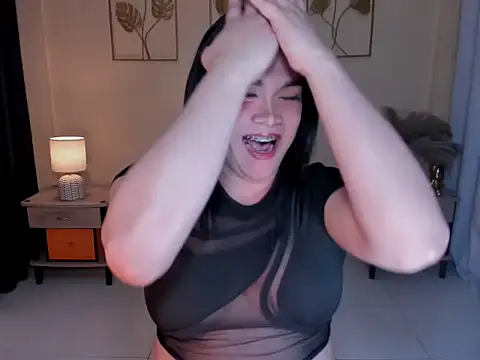 MaxeneCullens online show from February 14, 4:56 am