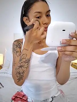 Leaberry online show from September 18, 8:34 pm