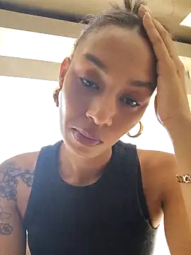 Leaberry online show from October 2, 8:23 pm