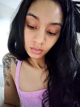 Leaberry online show from November 2, 1:43 am