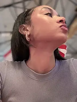 Leaberry online show from January 15, 5:58 pm