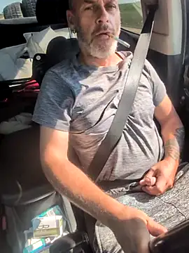 Snapshot of Ryeguy6969 chatting on September 28, 4:47 pm Ryeguy6969 online show from September 28, 4:47 pm