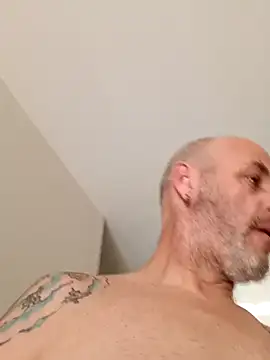 Snapshot of Ryeguy6969 chatting on March 10, 8:45 pm Ryeguy6969 online show from March 10, 8:45 pm