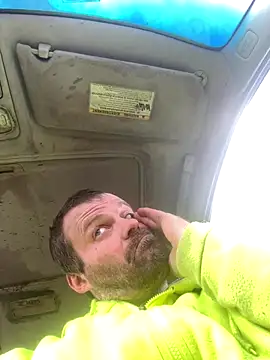 Snapshot of charactrzero chatting on November 28, 4:18 pm charactrzero online show from November 28, 4:18 pm