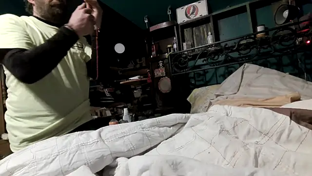 charactrzero online show from February 26, 11:10 am